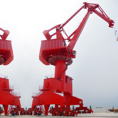 อู่ต่อเรือไฟฟ้า Harbour Portal Crane รีโมท 30 ตัน