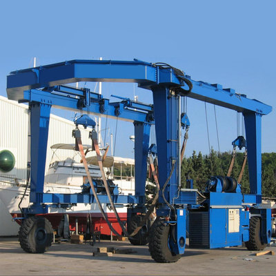 อู่ต่อเรือยกโครงสำหรับตั้งสิ่งของเครน 30m 50Hz ความเร็วในการยกที่กำหนดเอง
