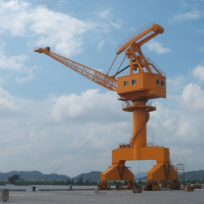 Mobile Harbour Portal Crane ใช้งานทางทะเล 360 องศา 40 ตัน
